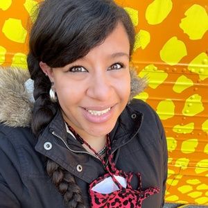 Meet your Posher, Stephanie